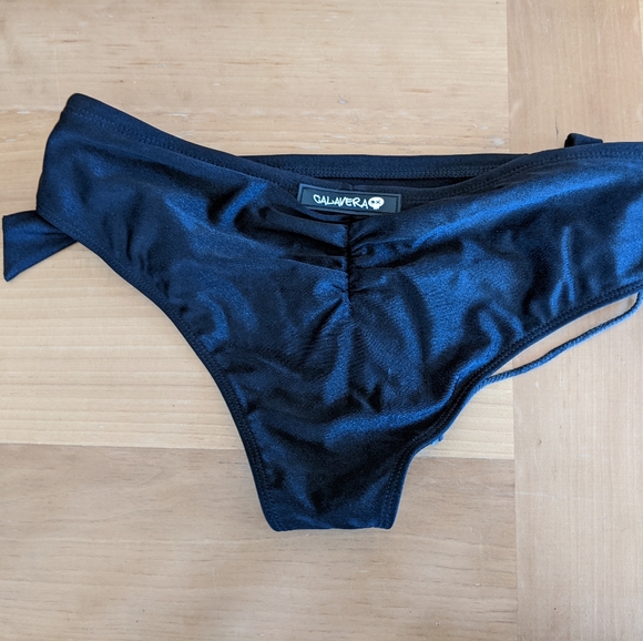 Calavera bikini bottom - Picture 2 of 3